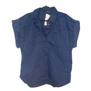 NWT Banana Republic short-sleeved navy button-down blouse